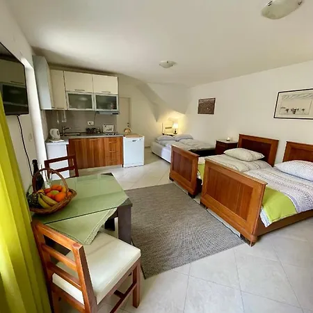 Гостевой дом Kresic 4*